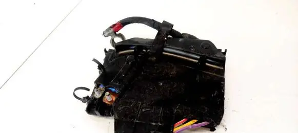 Ford Focus Fuse box set AV6T14A067BB AV6T-14A067-BB