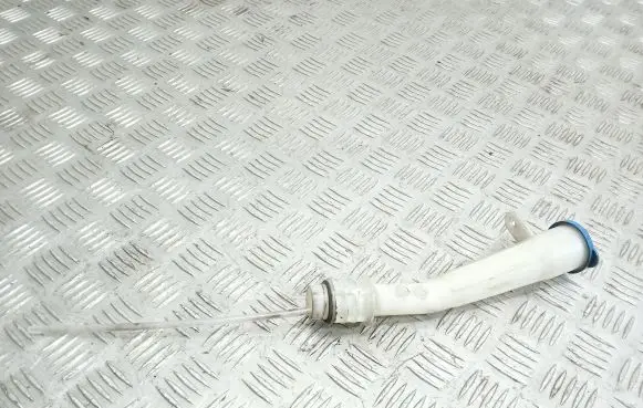 Toyota Avensis T270 Window washer liquid tank fill tube 001185