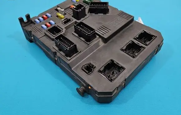 Citroen Xsara Picasso Central body control module 9652474680 IMPRK1576779