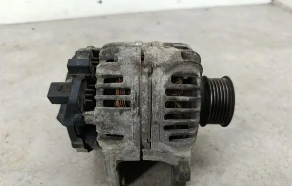 Audi A2 Generator/alternator 037903025F