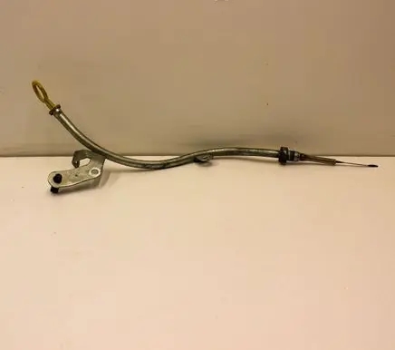 Nissan Qashqai Oil level dip stick 