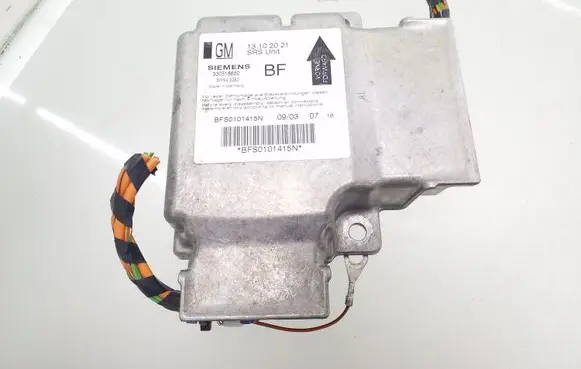 Opel Signum Airbag control unit/module 13102021 330518650 BFS0101415N