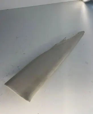 (D)pillar trim (top)