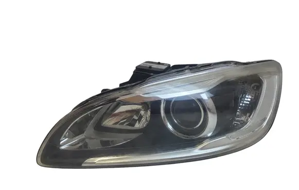 Volvo V60 Headlight/headlamp 31395902 90053126