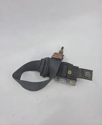 Opel Monterey Front seatbelt 0421069