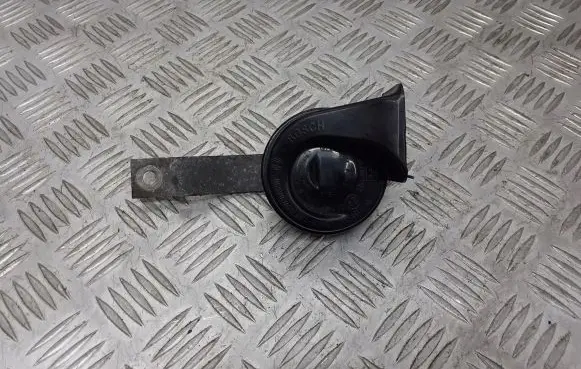 Nissan Primera Horn signal