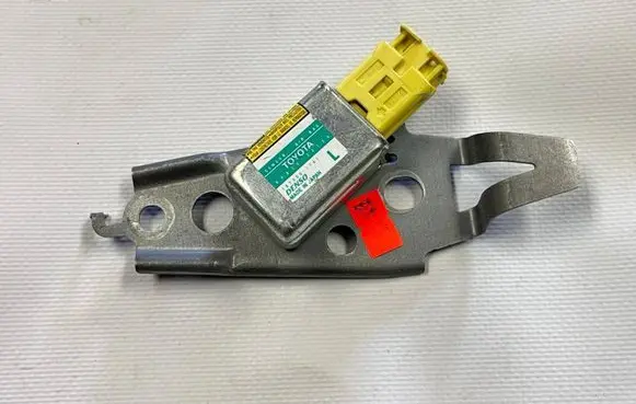 Lexus GS 300 400 430 Airbag deployment crash/impact sensor 1879001761
