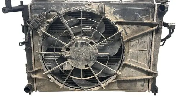 KIA Ceed Radiator set D703017 TH037