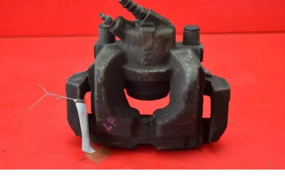 BMW 7 F01 F02 F03 F04 Front brake caliper