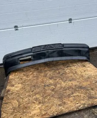 Mercedes-Benz E W124 Front bumper 1248850725 F3269