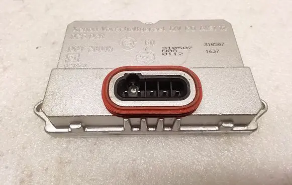 Mercedes-Benz E W211 Headlight ballast module Xenon 5DV00829000