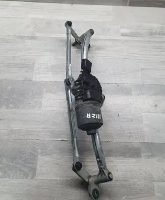 Seat Ibiza III (6L) Front wiper linkage and motor 6Q2955119A 0390241539
