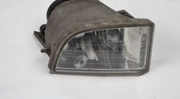 Toyota RAV 4 (XA40) Front fog light