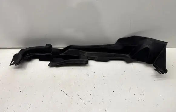 Audi RS5 Fender end trim 8W6821169C