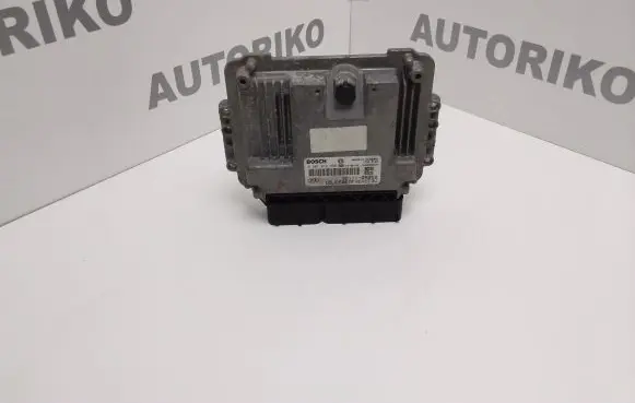 KIA Ceed Engine control unit/module 0281019360 391112A952