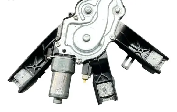 Peugeot 308 Rear window wiper motor 9677680580 0390208084 16611322