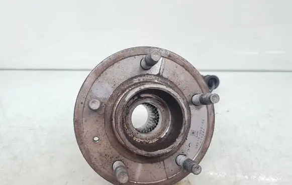 Chevrolet Captiva Rear wheel hub CB31000200 1152A1