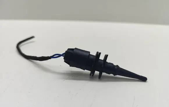 BMW 5 E60 E61 Outside/exterior temperature sensor 6936953 693695301 65816936953