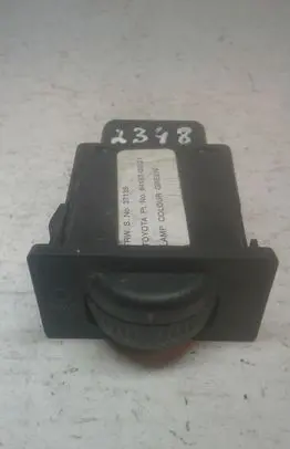 Toyota Corolla Verso AR10 Headlight level height control switch 8415202021
