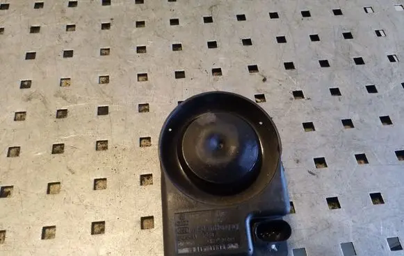 Seat Altea XL Alarm system siren 1K0951605C