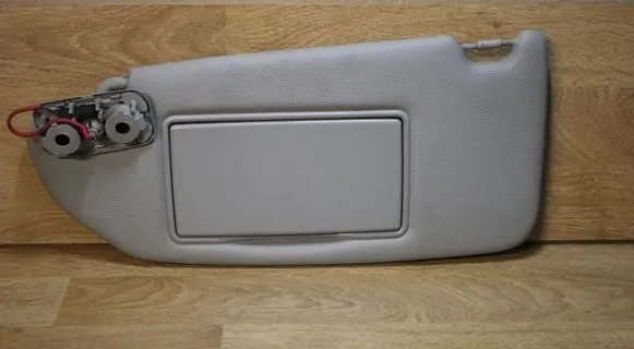 Volvo V70 Sun visor