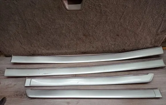 Volvo S80 Front door trim (molding) 8658937 8658936