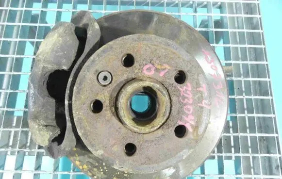 Volkswagen Transporter - Caravelle T4 Front wheel hub spindle knuckle IMPRK1307316