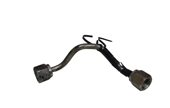 Fuel injector supply line/pipe