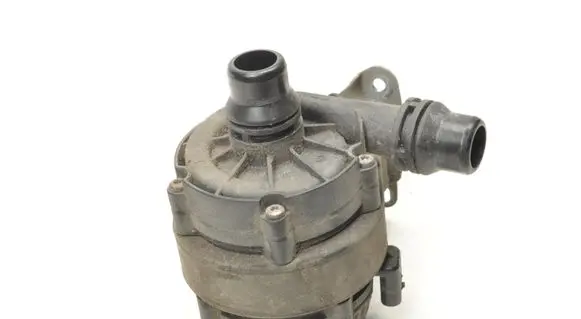 BMW i3 Water pump 8600285