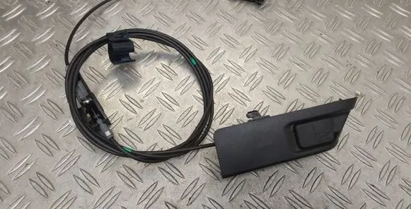 Toyota Auris E180 Fuel cap flap release cable 