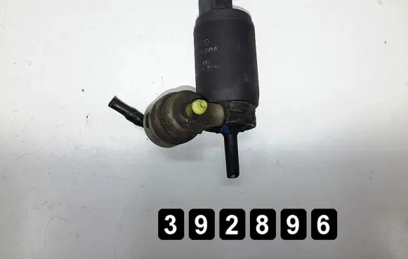 Volkswagen Fox Windscreen/windshield washer pump