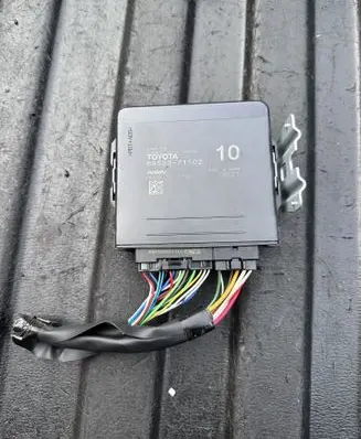 Toyota Hilux (AN120, AN130) Gearbox control unit/module 8953371102 36381112730