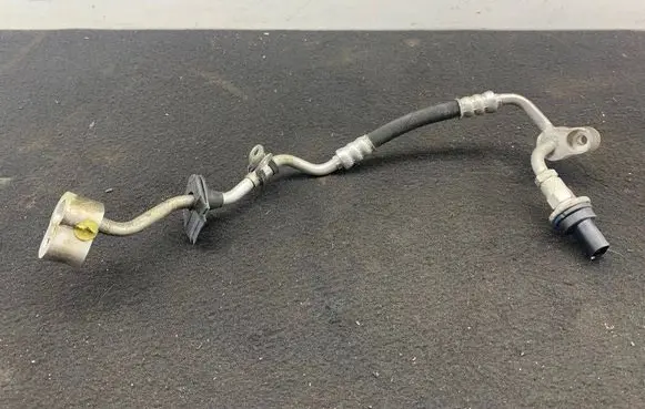 Audi Q7 4L Air conditioning (A/C) pipe/hose 4L0820741A
