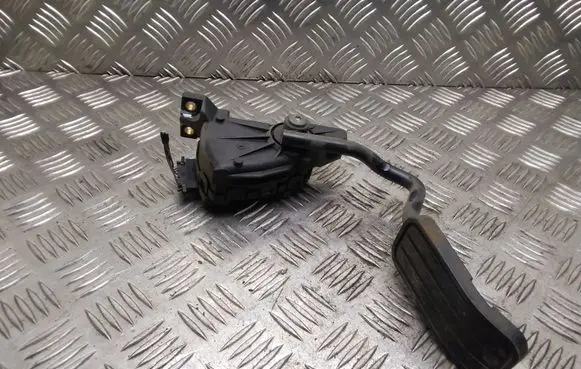 Volkswagen Sharan Accelerator throttle pedal 7M3723507B 6PV00777002 YM219F836FA
