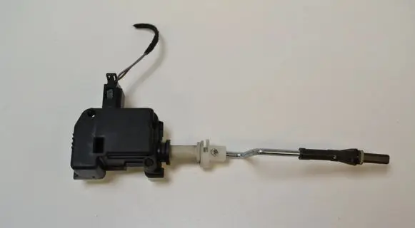 Volkswagen Jetta V Other devices 1K5959782