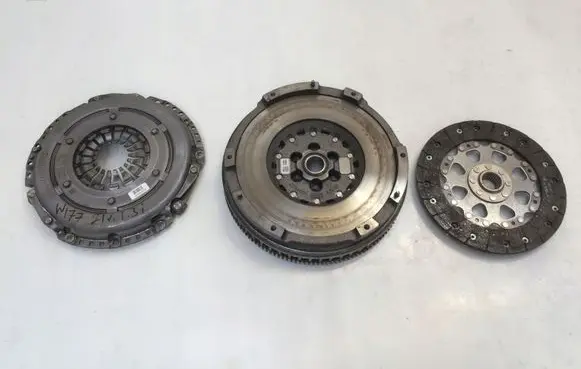 Mercedes-Benz A W177 Clutch set kit A2472500000