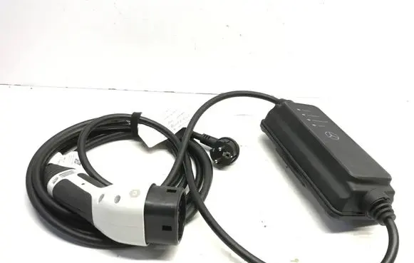 Mercedes-Benz EQC Electric car charging cable A0005837603
