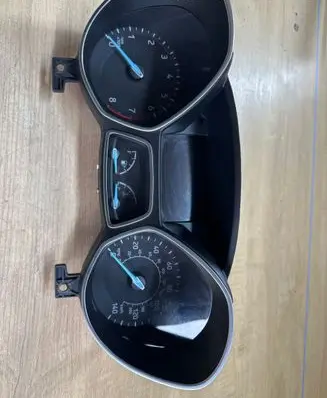 Ford Escape III Speedometer (instrument cluster) Gj5t10849tm