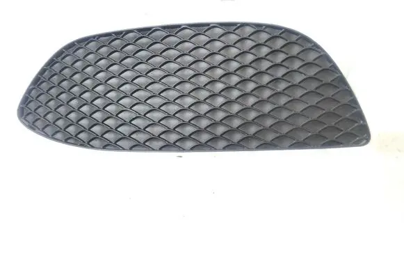 Mercedes-Benz C W205 Front bumper lower grill A2058850723