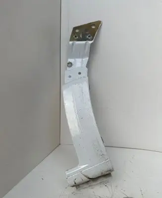 Mercedes-Benz Sprinter W907 W910 Fender mounting bracket A9108810300