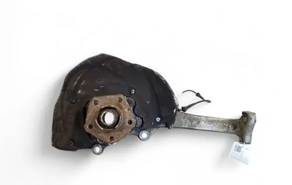 Audi Q7 4M Front wheel hub spindle knuckle 4M0407559
