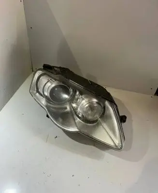 Volkswagen PASSAT B6 Headlight/headlamp 3C0941752K