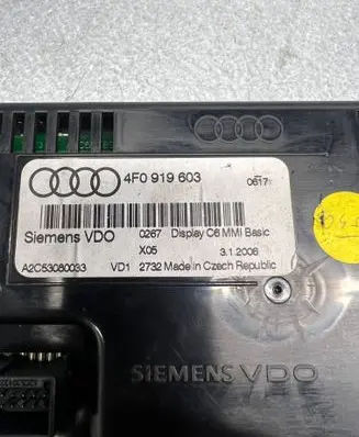 Audi A6 S6 C6 4F Screen/display/small screen A2C53080033