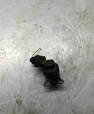 Audi A6 S6 C6 4F Fuel pressure regulator 0928400572