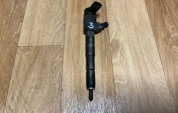 Alfa Romeo 147 Fuel injector 0445110