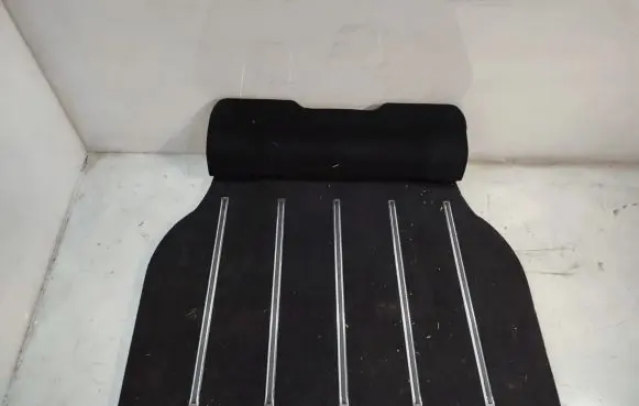 Trunk/boot floor carpet liner