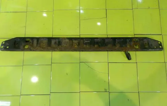 Land Rover Freelander 2 - LR2 Front bumper support beam 