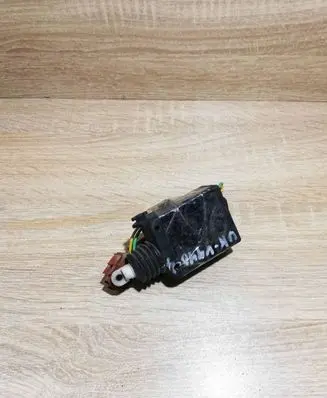 Volvo 440 Central locking motor V446