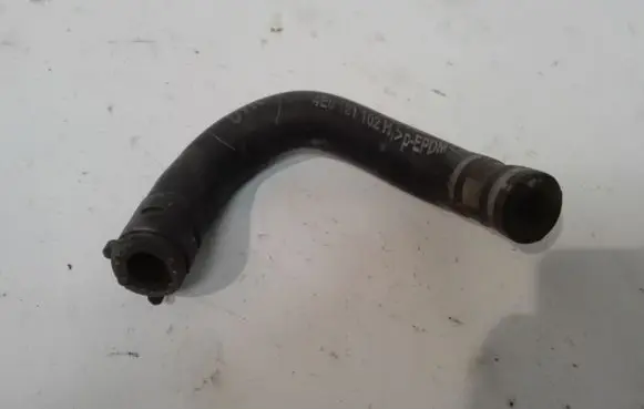 Audi A8 S8 D3 4E Engine coolant pipe/hose 4E0121102H