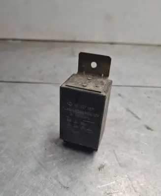 Volkswagen II LT Other relay 58227001